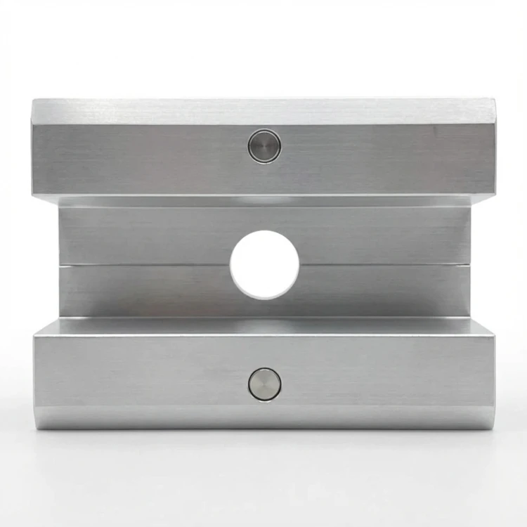 Mittlere Klemmhalterung L50 H25 mit Erdungspin PV-04-19 (4)